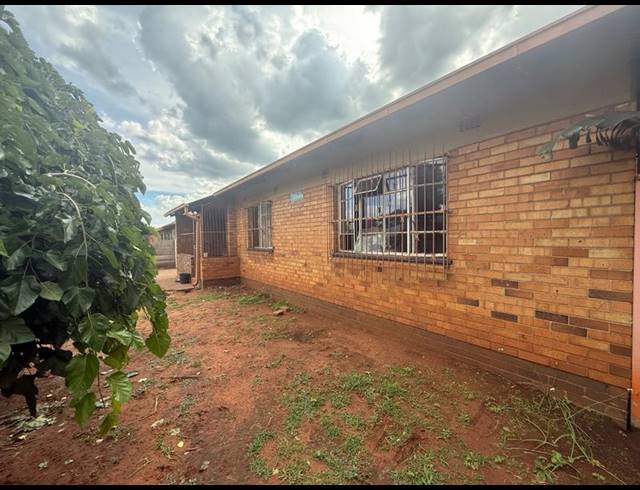 3 BEDROOM HOUSE FOR SALE IN VANDERBIJLPARK CW 6